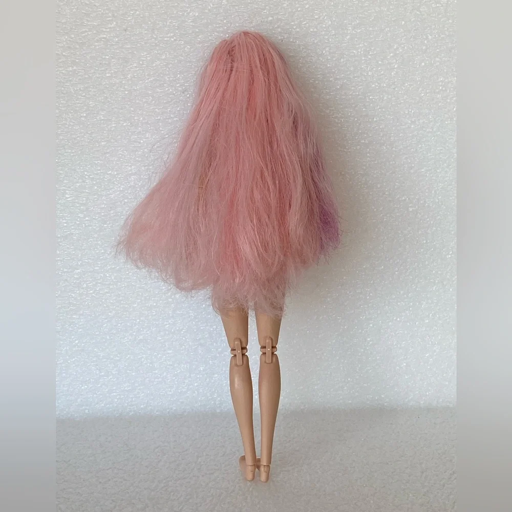 Barbie Pop Reveal Bubble Tea Series Doll with Pink Hair, Made To Move HTJ22